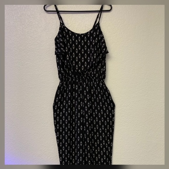 Jumpsuit - Picture 4 of 4